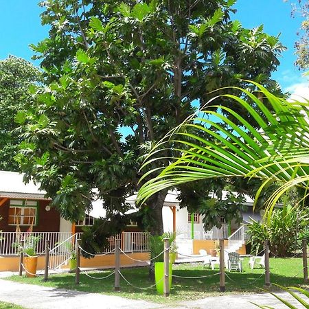 Bungalow Papaye 黑角 外观 照片