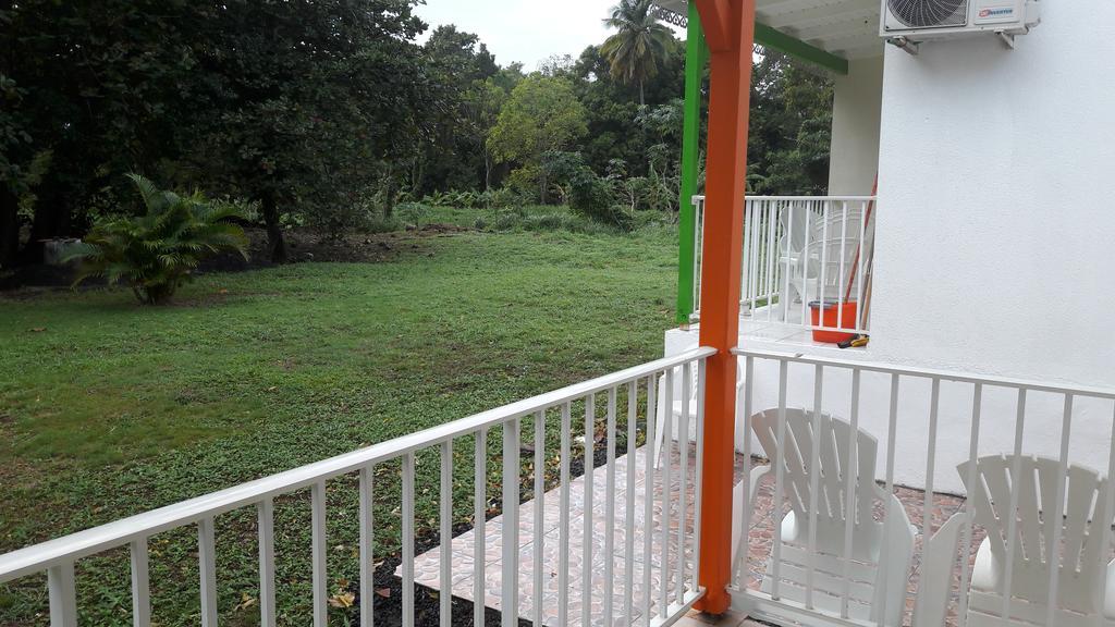 Bungalow Papaye 黑角 外观 照片